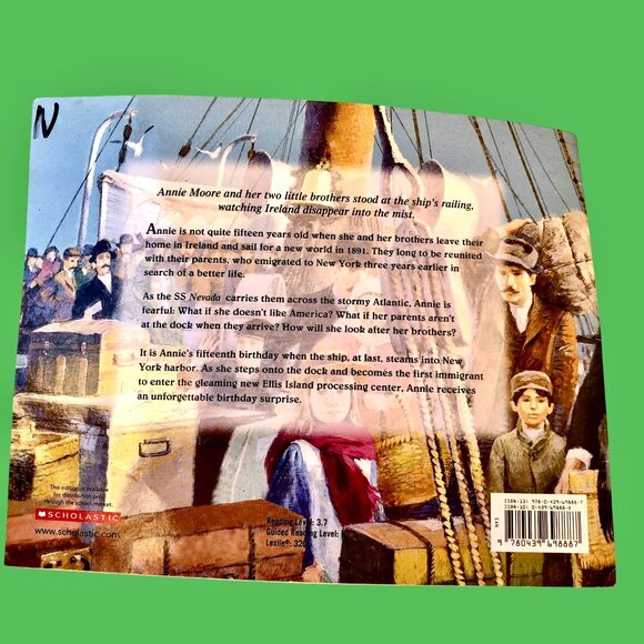 Childrens SCOLASTIC Books American History + School for Dog LOT of 6 paperbacks - Picture 3 of 14